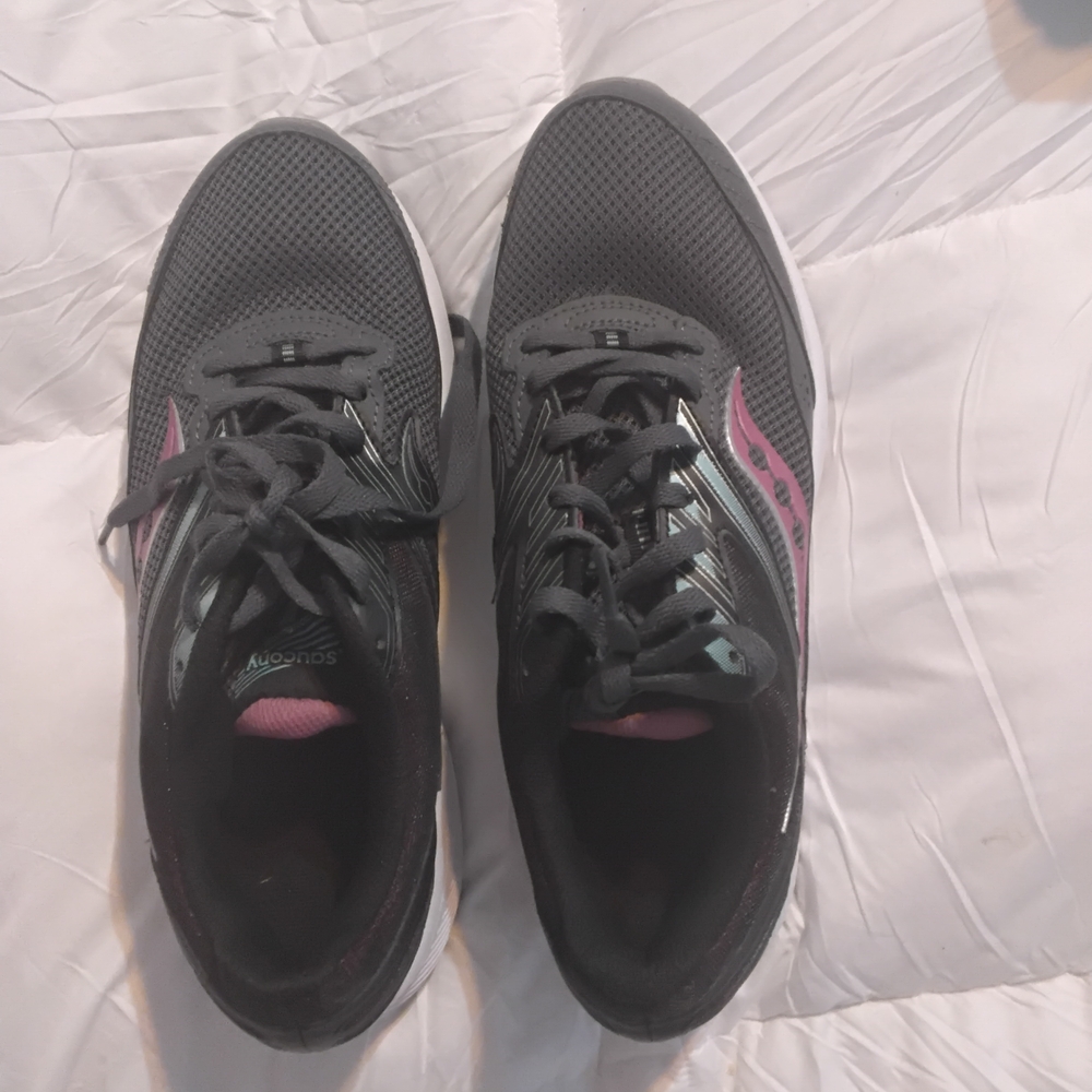 Saucony Women's Cohesion 15 Running Shoes Size 10.5W Brand NEW in BOX - Picture 2 of 13